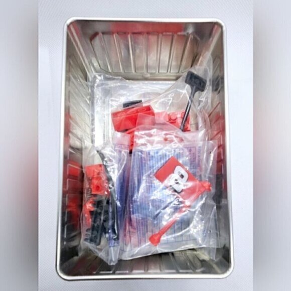 Dale Earnhardt Jr. NASCAR Mega Bloks 45 Pc Tin Set 1722 Winners Circle. - Picture 9 of 9